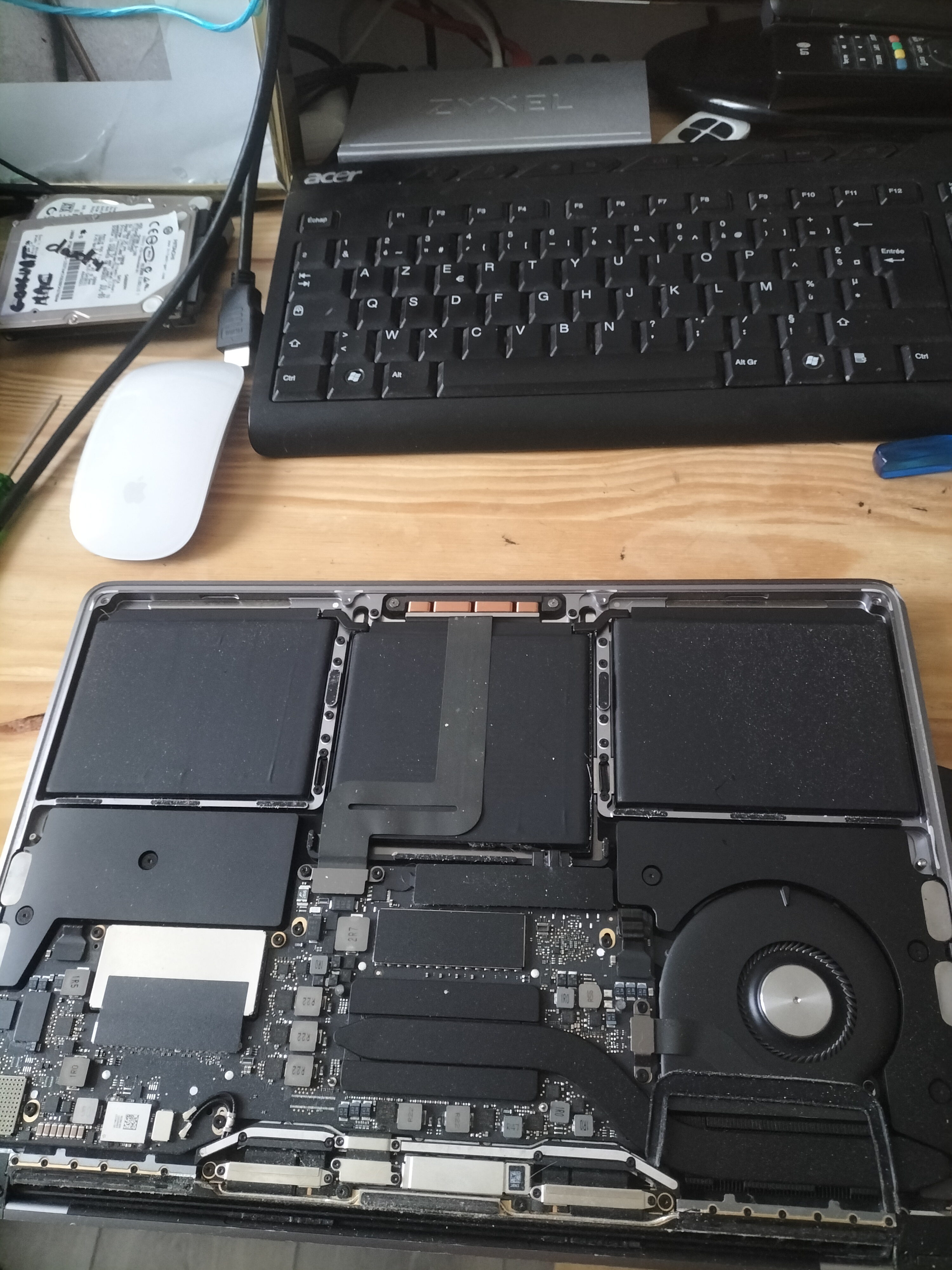 Intervention atelier sur ordinateur portable MacBook — PC-Média@