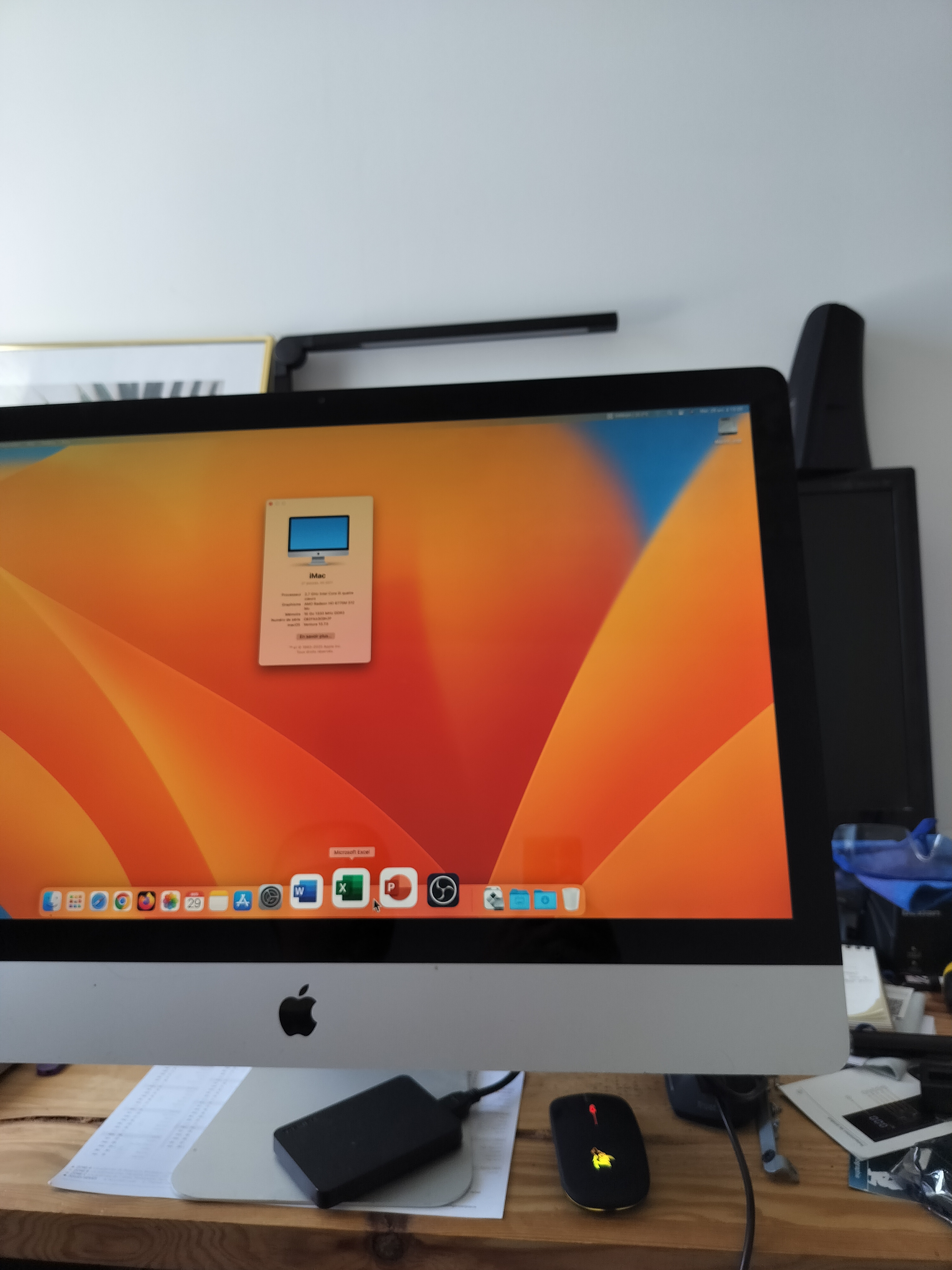 iMac reconditionné et configuré en atelier